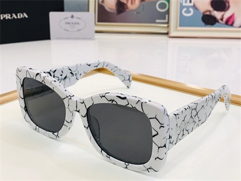 prada sunglass-101